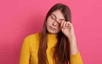 Dry Eye vs. Eye Allergies: How to Tell the Difference